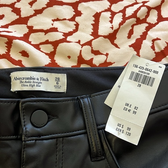 NWT Abercrombie leather pants - Picture 3 of 4